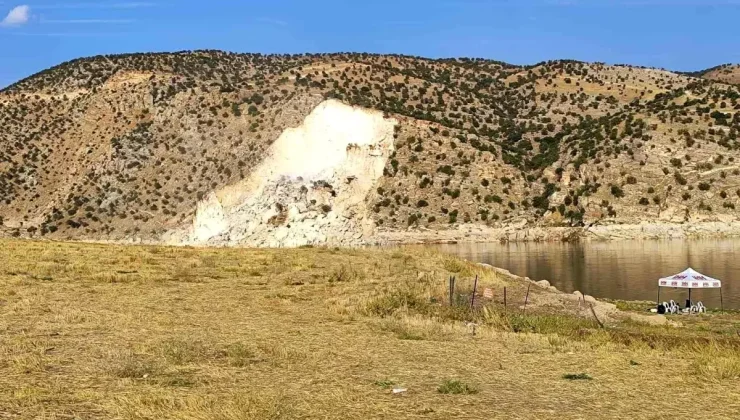 Siirt’te Heyelan Sonrası Baraj Gölü’nde Su Seviyesi Yükseldi